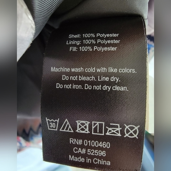 Kavu XS Insulated Vest Chevron/Aztec Button Up "Old School" Print NEW - Picture 6 of 9